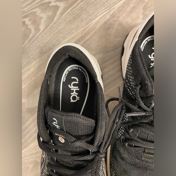 Ryka Black Shoes - Picture 6 of 9